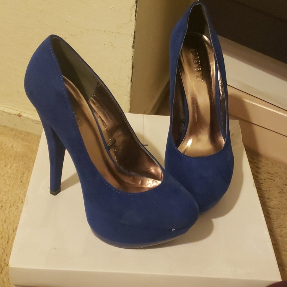 Blue heels - Picture 3 of 3